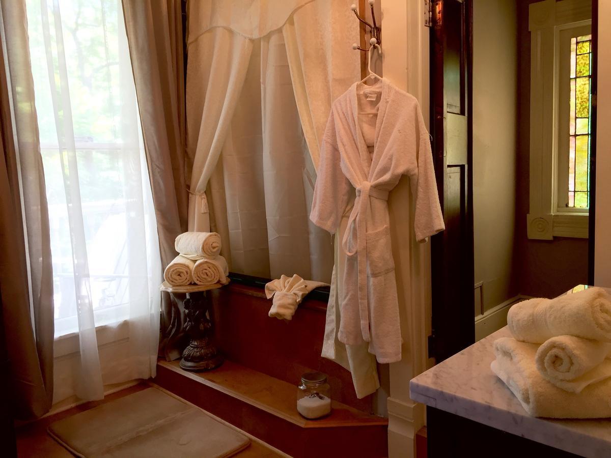 Eureka Zen Cottages Юрика Спрингс Экстерьер фото